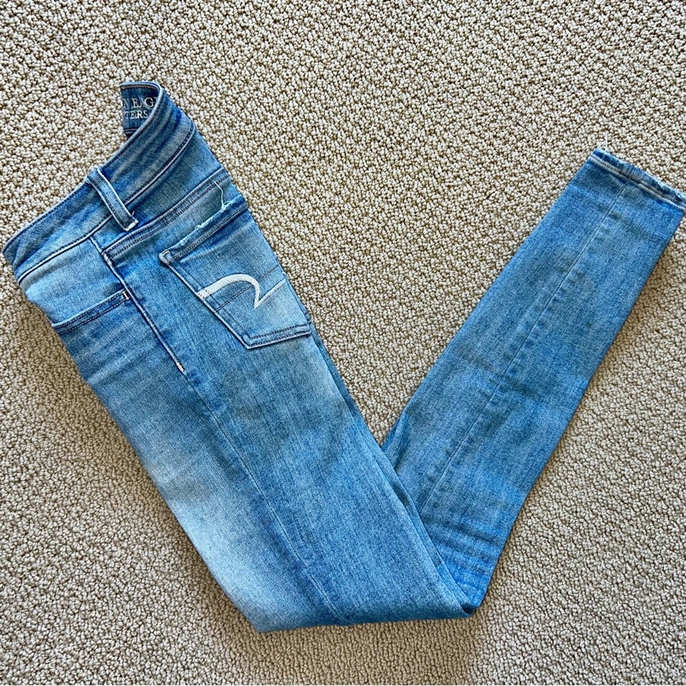 American Eagle Long Light Blue Jeggings